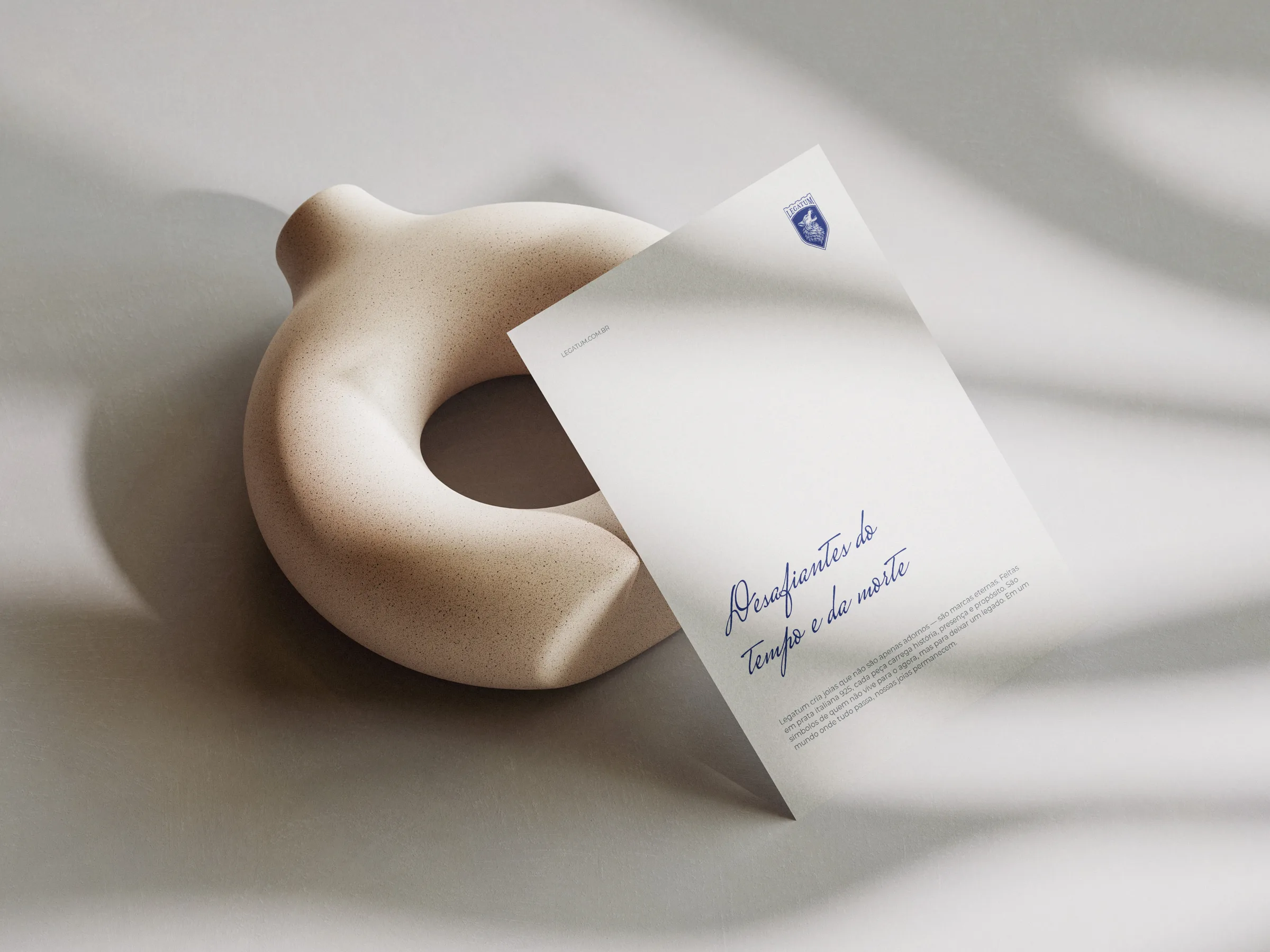 A4 flyer da marca Legatum