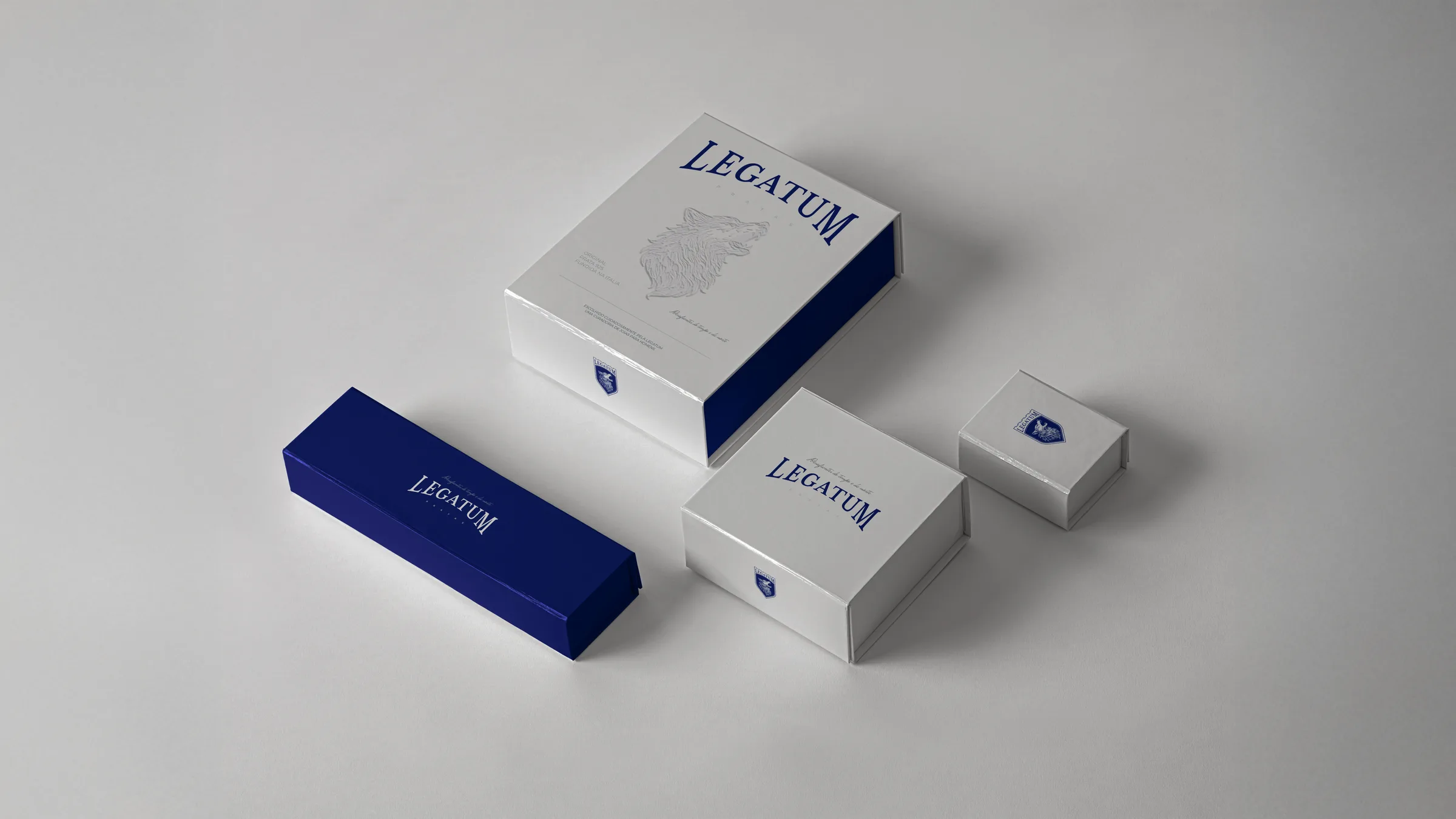 Identidade visual da marca Legatum aplicada